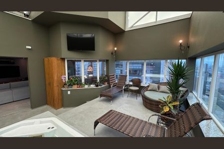Apartamento à venda com 300m², 3 quartos e 5 vagasCobertura - Hidromassagem