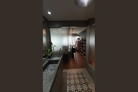 Apartamento à venda com 300m², 3 quartos e 5 vagasBanheiro da Suíte 3