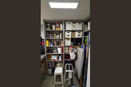 Apartamento à venda com 300m², 3 quartos e 5 vagasÁrea de Serviço - Despensa