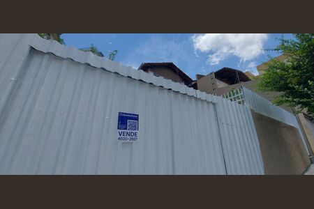 Casa à venda com 379m², 4 quartos e 4 vagas