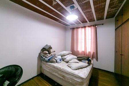 Casa à venda com 379m², 4 quartos e 4 vagas