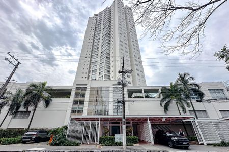 Apartamento para alugar com 122m², 3 quartos e 2 vagasFachada