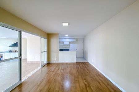 Apartamento para alugar com 122m², 3 quartos e 2 vagasSala