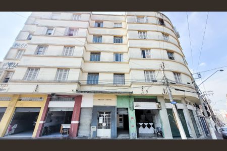 Apartamento à venda com 53m², 1 quarto e sem vagaFachada