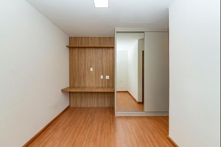 Apartamento para alugar com 59m², 2 quartos e 2 vagasSuíte