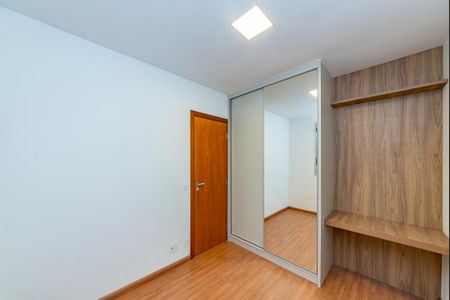 Apartamento para alugar com 59m², 2 quartos e 2 vagasQuarto 2
