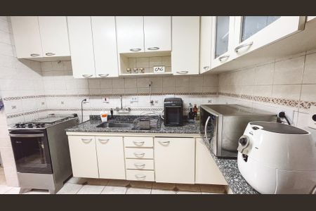 Apartamento à venda com 96m², 3 quartos e 1 vaga Apartamento à venda com 96m², 3 quartos e 1 vagaCozinha