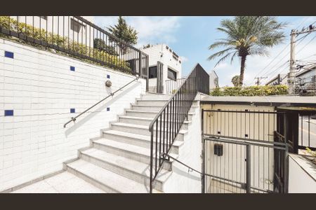 Apartamento à venda com 96m², 3 quartos e 1 vaga Apartamento à venda com 96m², 3 quartos e 1 vagaÁrea comum