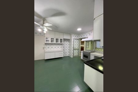 Apartamento à venda com 191m², 4 quartos e 2 vagas Apartamento à venda com 191m², 4 quartos e 2 vagasFoto 07