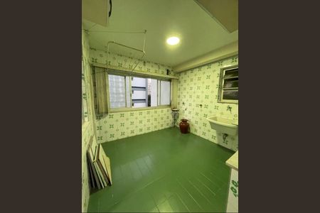 Apartamento à venda com 191m², 4 quartos e 2 vagas Apartamento à venda com 191m², 4 quartos e 2 vagasFoto 09