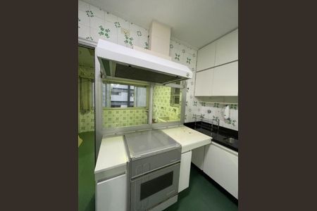 Apartamento à venda com 191m², 4 quartos e 2 vagas Apartamento à venda com 191m², 4 quartos e 2 vagasFoto 13