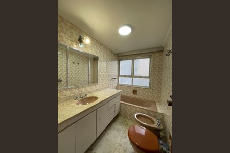 Apartamento à venda com 191m², 4 quartos e 2 vagas Apartamento à venda com 191m², 4 quartos e 2 vagasFoto 18