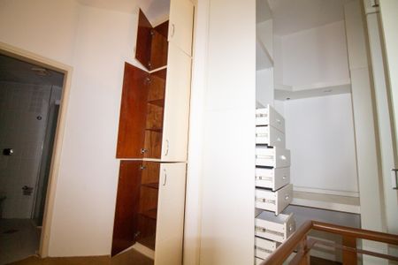 Apartamento para alugar com 75m², 1 quarto e 1 vagaCloset da suíte