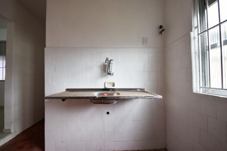 Casa à venda com 150m², 2 quartos e 2 vagasCozinha