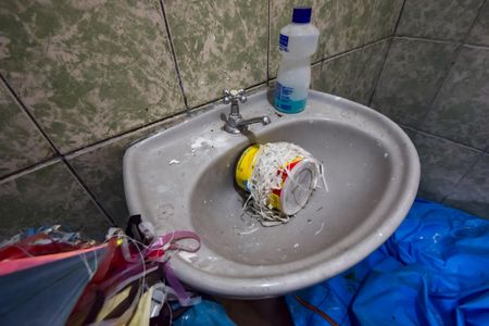 Casa à venda com 150m², 2 quartos e 2 vagasBanheiro de serviço