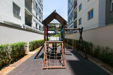 Apartamento para alugar com 44m², 2 quartos e sem vagaÁrea comum - Playground