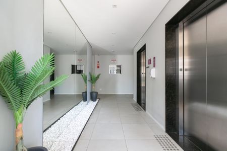 Apartamento para alugar com 44m², 2 quartos e sem vagaHall Social