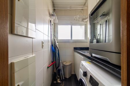 Apartamento à venda com 136m², 2 quartos e 2 vagasÁrea de Serviço