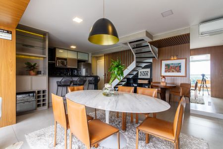 Apartamento à venda com 136m², 2 quartos e 2 vagasSala