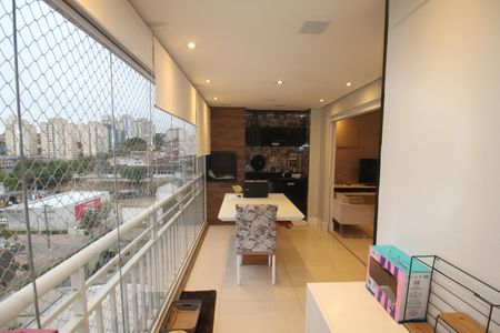 Apartamento à venda com 89m², 3 quartos e 2 vagasSala/Cozinha
