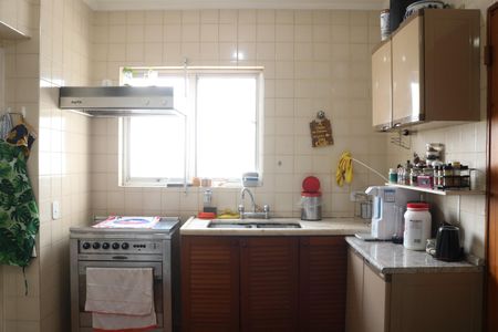 Apartamento para alugar com 120m², 3 quartos e 2 vagasCozinha