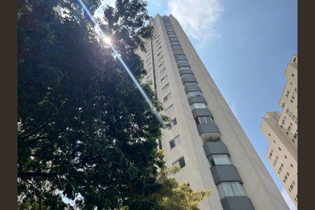 Apartamento para alugar com 120m², 3 quartos e 2 vagas Apartamento para alugar com 120m², 3 quartos e 2 vagasFachada do Prédio