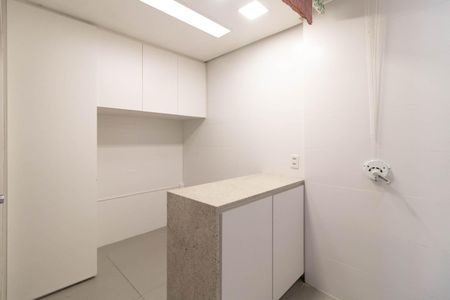 Casa à venda com 700m², 4 quartos e 4 vagasÁrea de Serviço