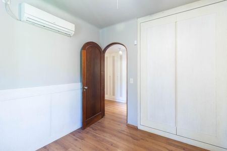 Casa à venda com 700m², 4 quartos e 4 vagasQuarto 1