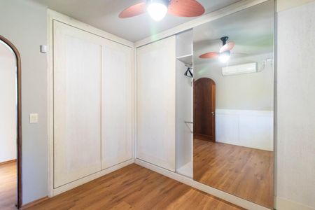 Casa à venda com 700m², 4 quartos e 4 vagasQuarto 1