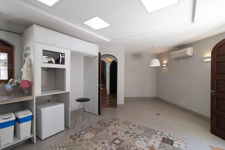 Casa à venda com 700m², 4 quartos e 4 vagasCozinha