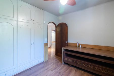 Casa à venda com 700m², 4 quartos e 4 vagasQuarto 2