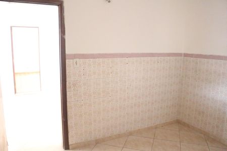 Casa à venda com 245m², 4 quartos e 4 vagasBanheiro 1
