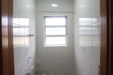 Casa à venda com 245m², 4 quartos e 4 vagasLavabo