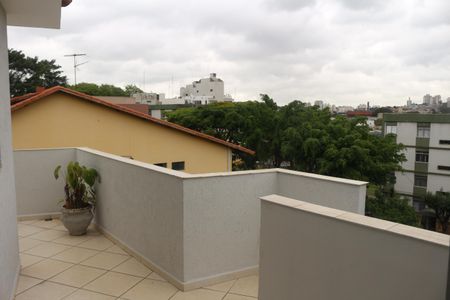 Casa à venda com 245m², 4 quartos e 4 vagasQuintal