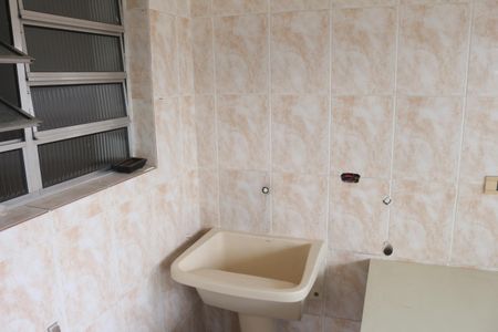 Casa à venda com 245m², 4 quartos e 4 vagasÁrea de Serviço 2