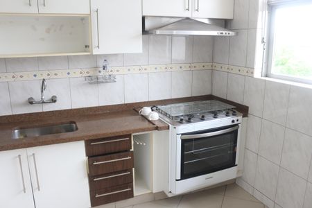 Casa à venda com 245m², 4 quartos e 4 vagasCozinha