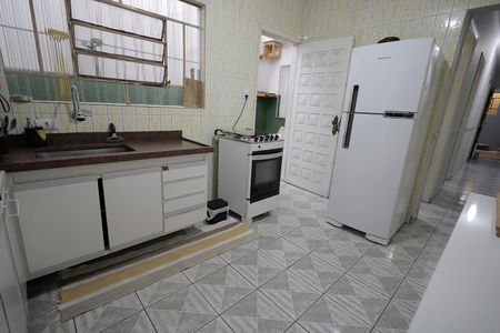 Casa à venda com 94m², 2 quartos e 2 vagasCozinha