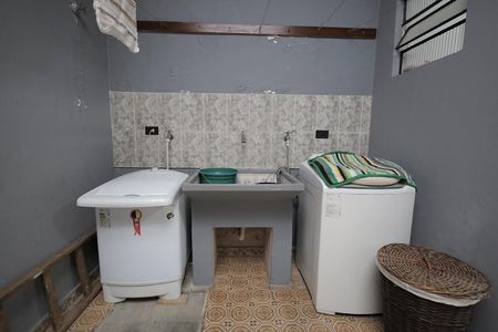 Casa à venda com 94m², 2 quartos e 2 vagasÁrea de Serviço