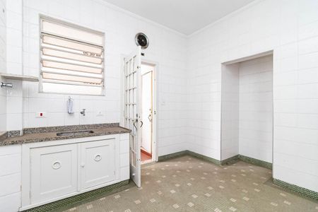 Apartamento para alugar com 130m², 3 quartos e sem vaga Apartamento para alugar com 130m², 3 quartos e sem vagaCozinha