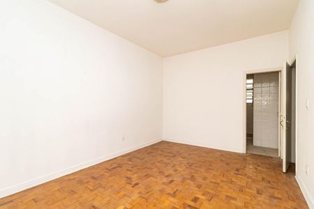 Apartamento para alugar com 130m², 3 quartos e sem vaga Apartamento para alugar com 130m², 3 quartos e sem vagaSuíte 1