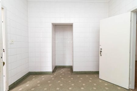 Apartamento para alugar com 130m², 3 quartos e sem vaga Apartamento para alugar com 130m², 3 quartos e sem vagaCozinha