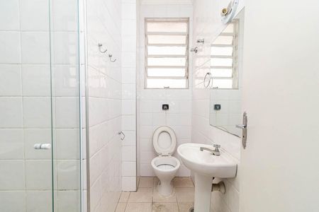 Apartamento para alugar com 130m², 3 quartos e sem vaga Apartamento para alugar com 130m², 3 quartos e sem vagaBanheiro Social