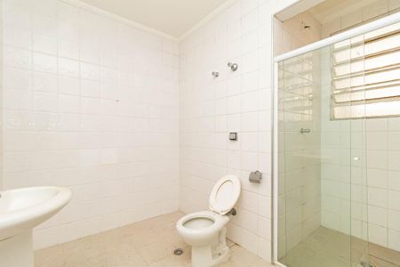 Apartamento para alugar com 130m², 3 quartos e sem vaga Apartamento para alugar com 130m², 3 quartos e sem vagaBanheiro da Suíte 1
