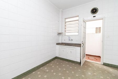 Apartamento para alugar com 130m², 3 quartos e sem vaga Apartamento para alugar com 130m², 3 quartos e sem vagaCozinha