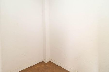 Apartamento para alugar com 130m², 3 quartos e sem vaga Apartamento para alugar com 130m², 3 quartos e sem vagaQuarto de Serviço