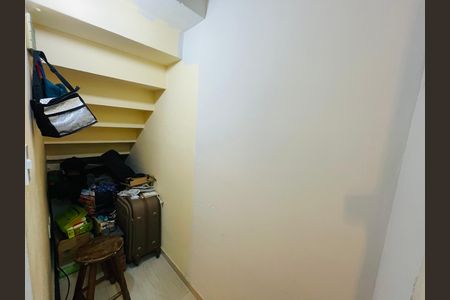 Casa de condomínio para alugar com 108m², 2 quartos e 2 vagasDepósito