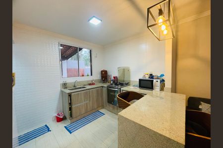 Casa de condomínio para alugar com 108m², 2 quartos e 2 vagasCozinha