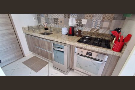 Apartamento à venda com 80m², 2 quartos e 2 vagas Apartamento à venda com 80m², 2 quartos e 2 vagasCozinha