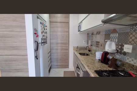 Apartamento à venda com 80m², 2 quartos e 2 vagas Apartamento à venda com 80m², 2 quartos e 2 vagasCozinha