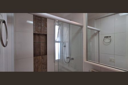 Apartamento à venda com 80m², 2 quartos e 2 vagas Apartamento à venda com 80m², 2 quartos e 2 vagasBanheiro Social